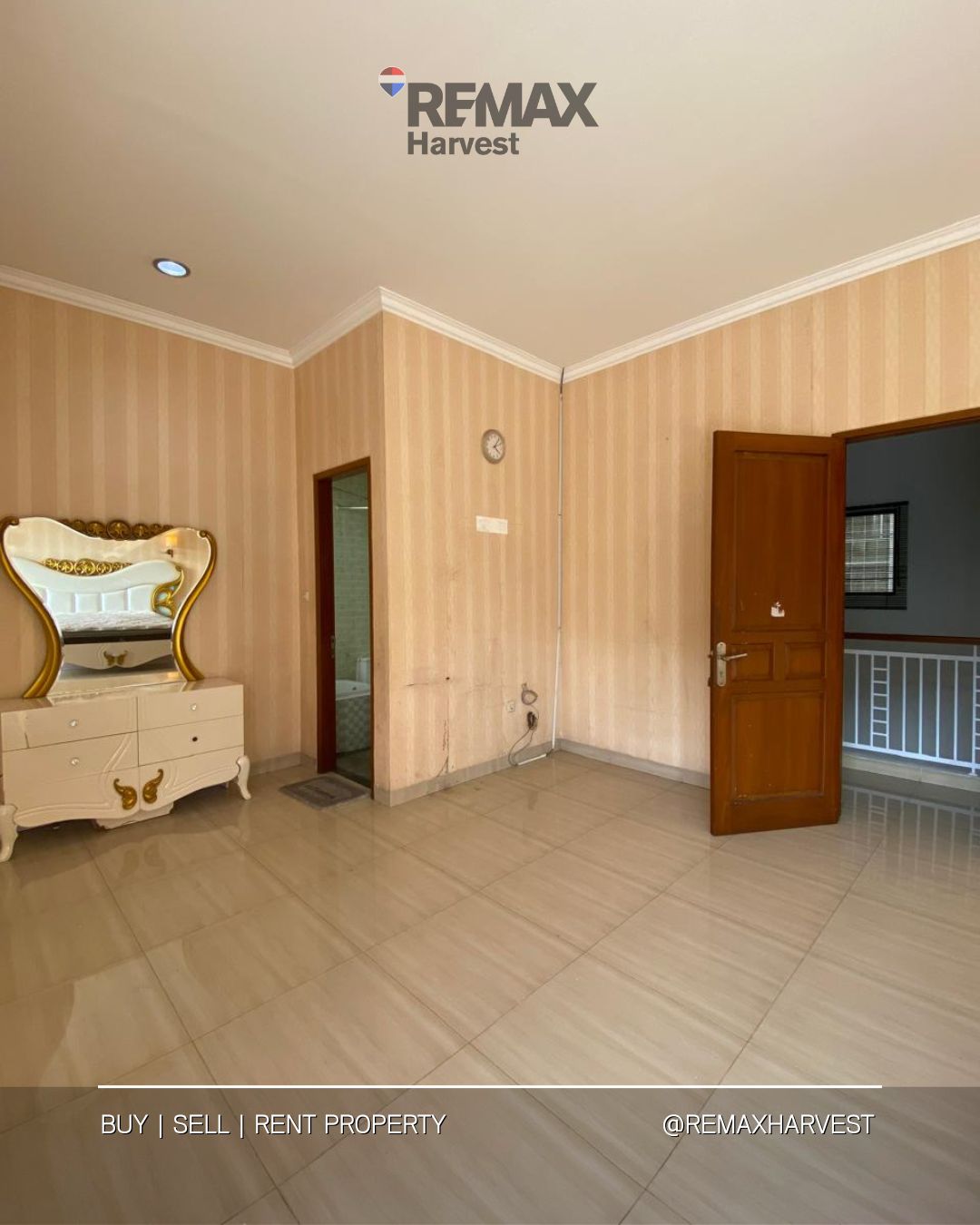 Rumah BSD Nusaloka Tangerang Selatan 4