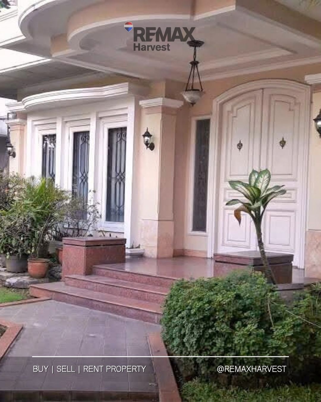 Rumah Mewah Lebak Bulus Jakarta Selatan 3