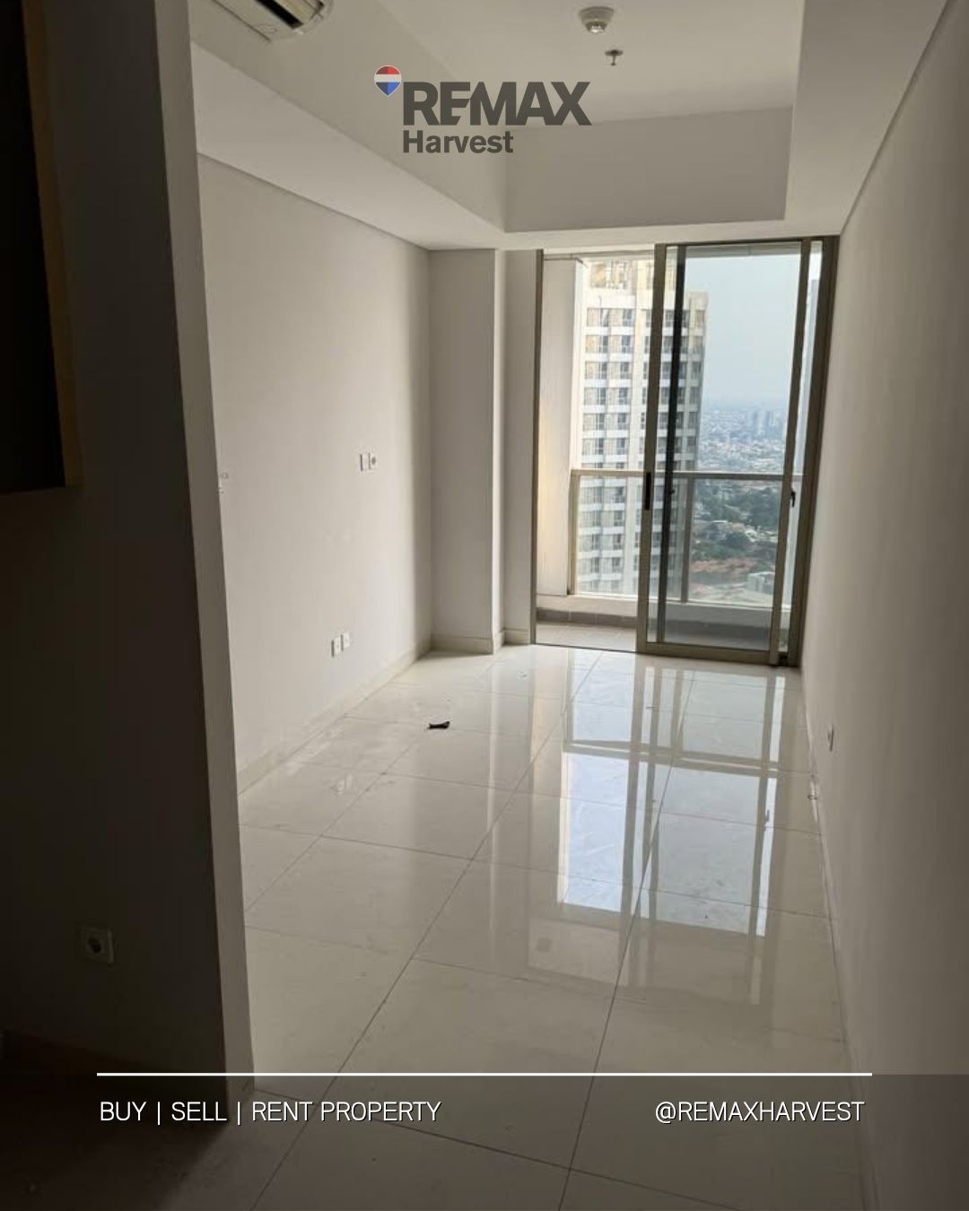 Apartemen Taman Anggrek Residence 4